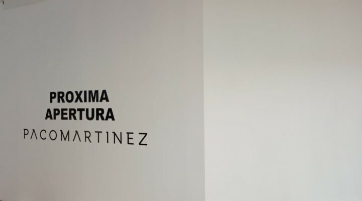 Comenzamos otra tienda PACO MARTÍNEZ en el CC Bahía Sur en Cádiz.